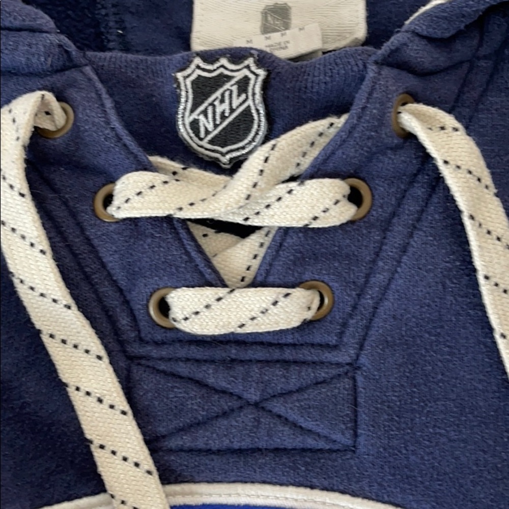 nhl sweatshirt!!!! - Picture 3 of 4